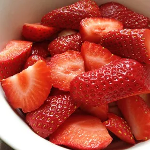 Using only fresh strawberries