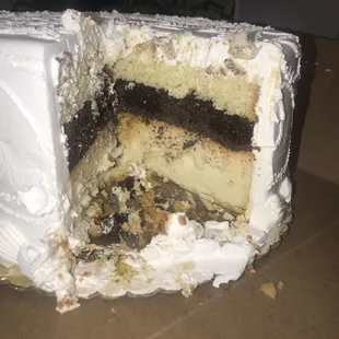 Delicious cake, very unique.