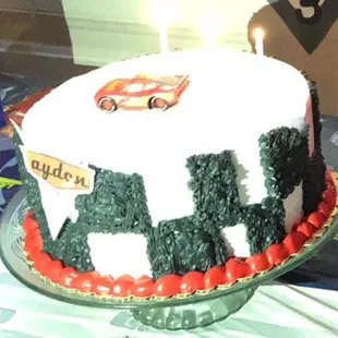 Simple yet delicious! (I added the name and the Lightning McQueen)