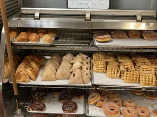 Panaderia y Pasteleria Las Delicias