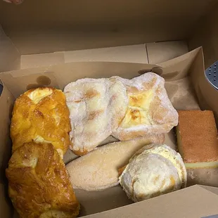 This is after my husband and I had eaten 4 breads hahahah $14 worth is a lot of bread!!!!! We spent a week eating bread.