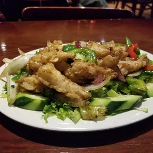 chicken wings and fried chicken, bbq wings, chicken wings, bbq chicken, poultry, fried chicken, chicken, fried chicken wings, food