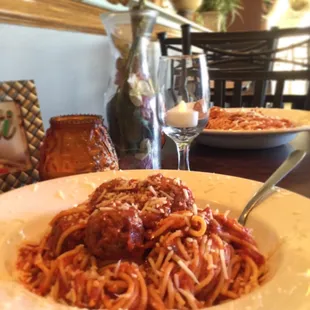 Spaghetti and meatballs