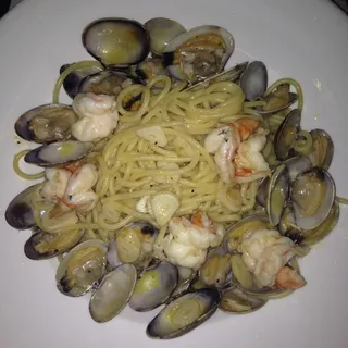 Linguine con Vongole