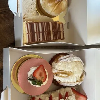 Strawberry Cheesecake, individual