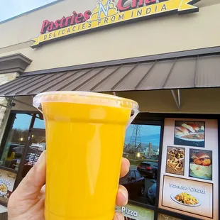 Mango lassi