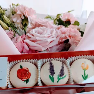 Delicately hand-painted macarons for mother&apos;s day