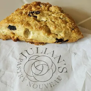 White Chocolate Cranberry Scone