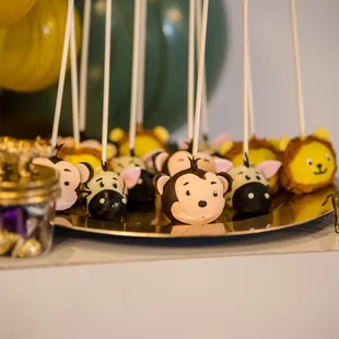  tray of monkey cake pops