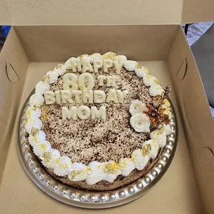 Tiramisu cake