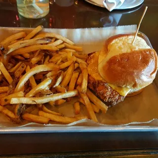 SPICY CHICKEN SANDWICH