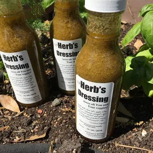 Herb&apos;s Dressing