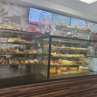 bagels, interior