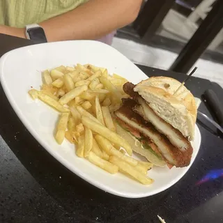 Milanesa Sandwich