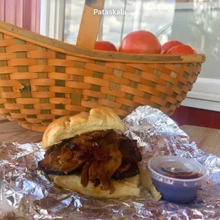 Smoked beef brisket in brioche bun