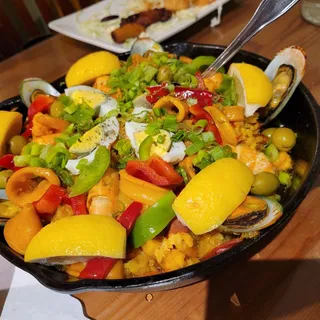 Classic Paella Valenciana