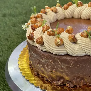 Millionaire hazelnut milk chocolate caramel gateau