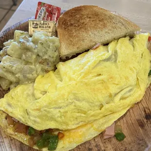 an omelet and a sandwich