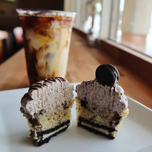 Oreo cupcake