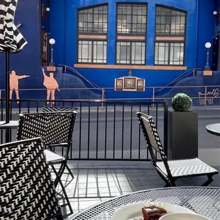 Dessert &amp; coffee with a nice view