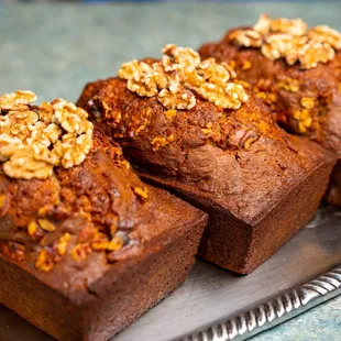BANANA NUT LOAF