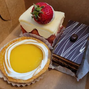 Lemon meringue tart, Frasier, Opera