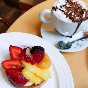 Fruit tart with Cappuccino Viennese