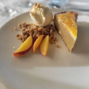 Peach upside cake