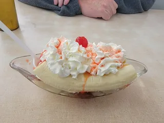 Traditions Soda & Sandwich