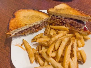 3rd Street Tavern