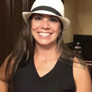 Gina L.