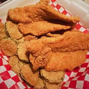 Fried fish and fried pickles