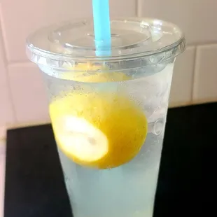 Lemonade shake up