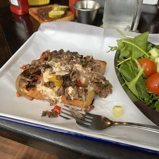 Where is the roll? Vinegar dressing id crap