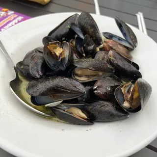 Mussels Posillipo