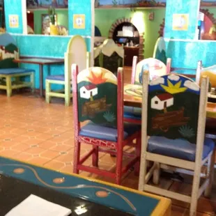 Showing inside of restaurant.