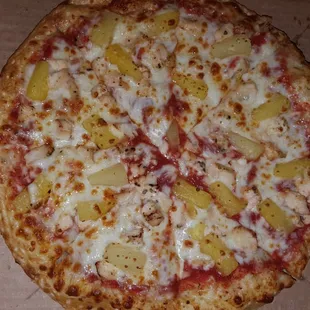Chicken n pineapple on 10" pie