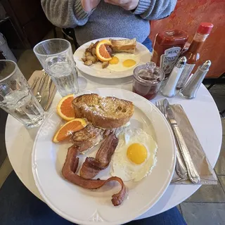 Plain Ol' Eggs Breakfast
