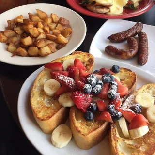 EGGS BENEDICT
