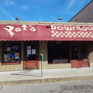Pat's Downtown Lafayette