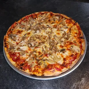 12&quot; Mushroom Pizza.  One Of My Favorite Central Ohio Pies.