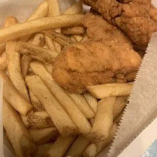 Chicken finger and fries