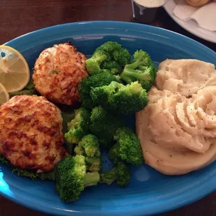 2pc Crab Cake Dinner Special #nomnom !!