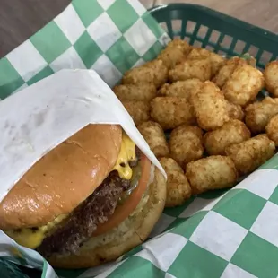 Cheeseburger and tots