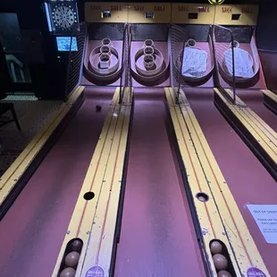 sushi and sashimi, interior