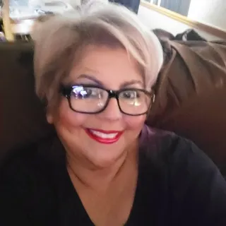 Liz S.