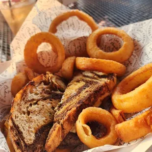 Patty Melt + onion rings
