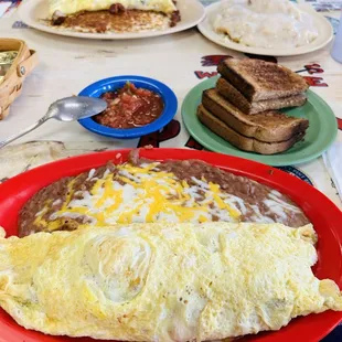 Machaca omelette w/ beans