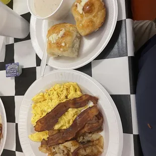 hungry man&apos;s breakfast
