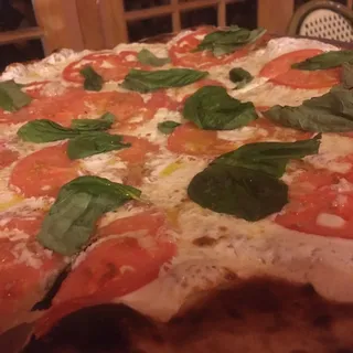Caprese Pizza